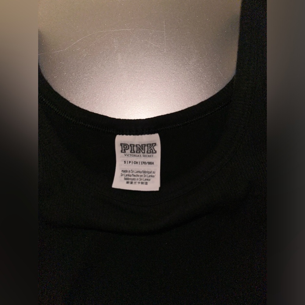 Black Ribbed Cropped Cami - Picture 2 of 3